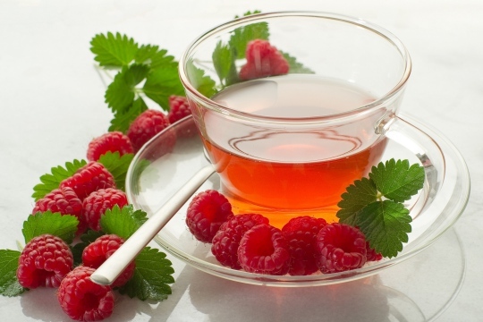 Red-Raspberry-Leaf-Tea-Photos