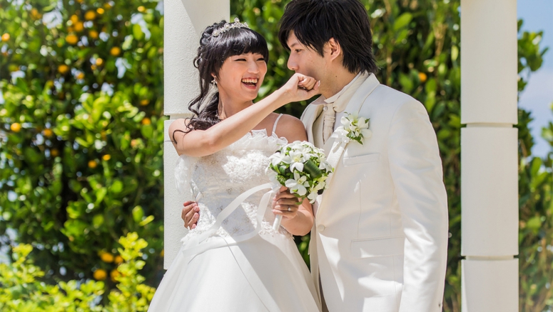 weddinghappinessmay3-775x437