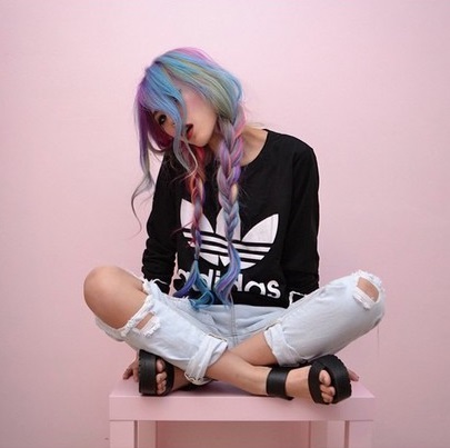 xmvk8j-l-610x610-sweater-adidas-grunge-goth-goth+hipster-pastel+goth