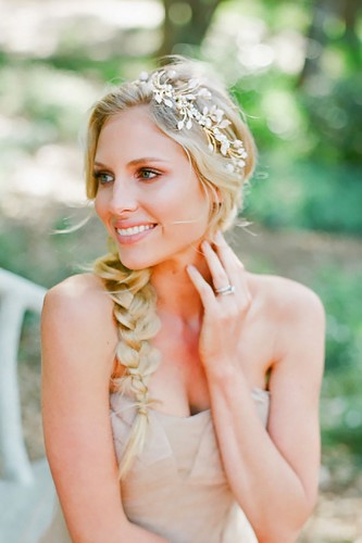 braided-wedding-hair-ideas-carmen-santorelli-photography-333x500