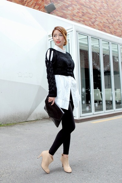 neutral-ankle-boots-black-forever-21-leggings-white-stylenanda-shirt_400