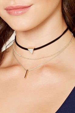 chokers 20