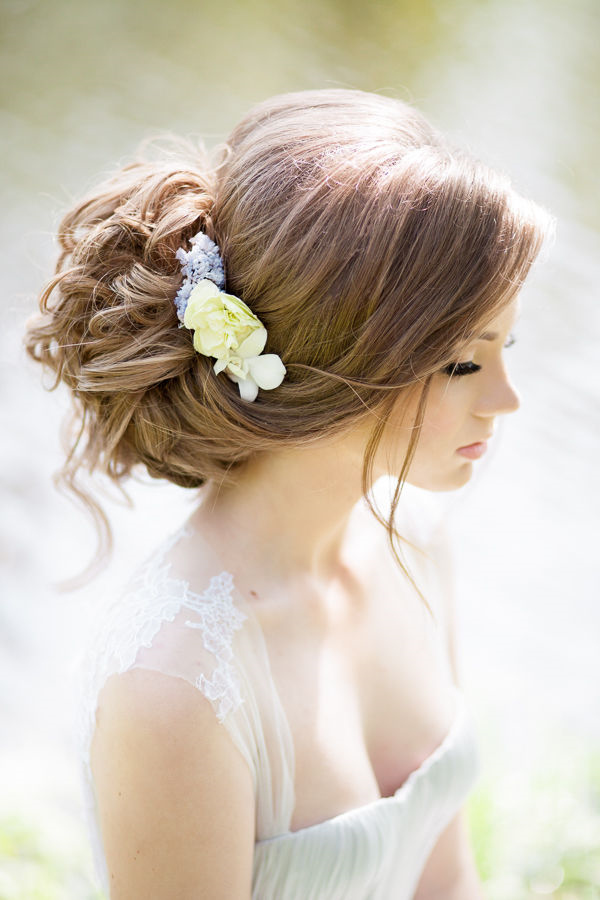 bridal-updo-hairstyles-with-flower-headpiece