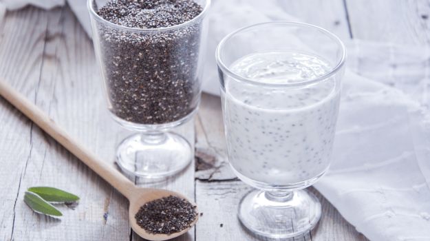 chia-seeds_625x350_61444455782