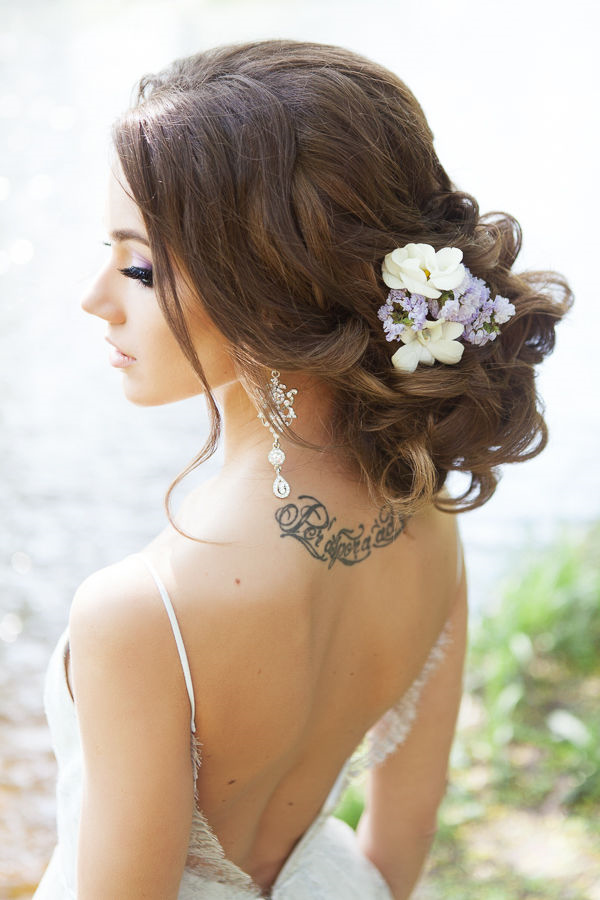 long-bridal-updo-hairstyle-with-wildflower