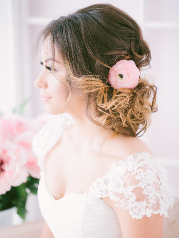 ombre-wedding-updo-hairstyle-with-pink-flower
