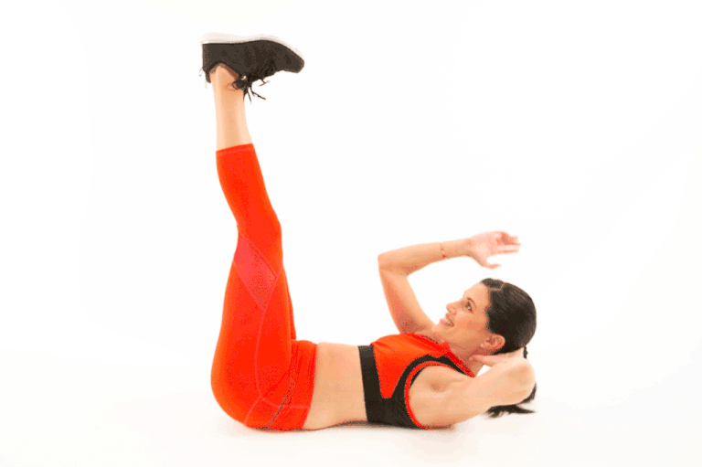 22CROSS-BODY CRUNCH WITH TOE TOUCHES