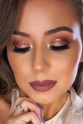charming-rose-gold-makeup-looks-35-334x500