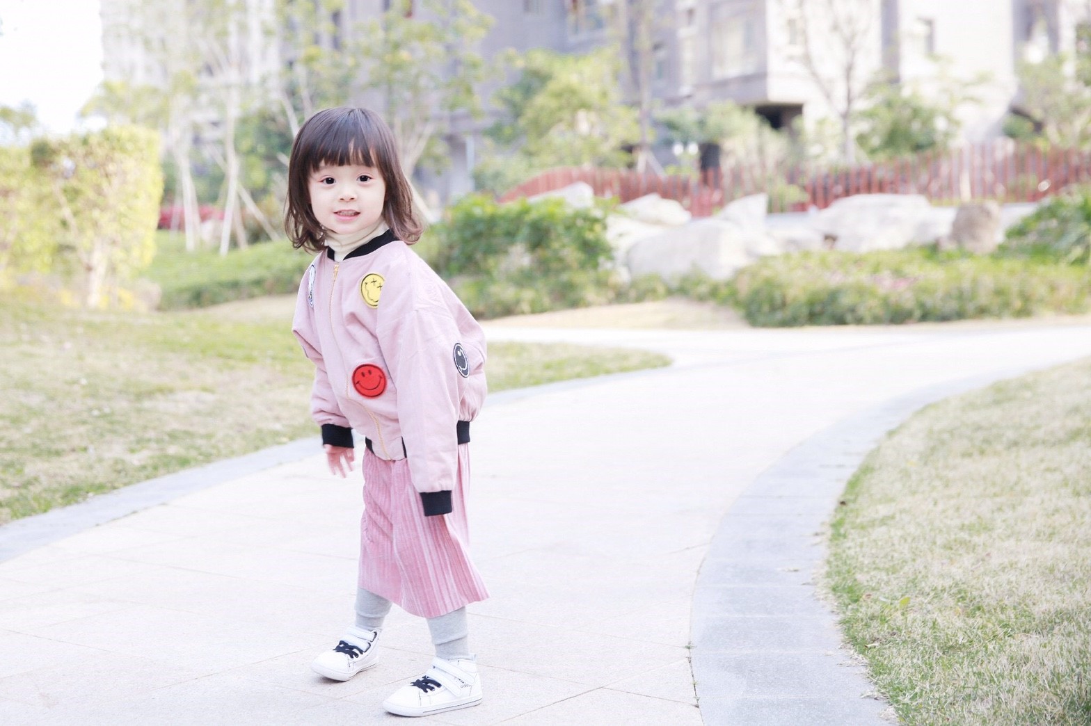 25600914_170915_0018