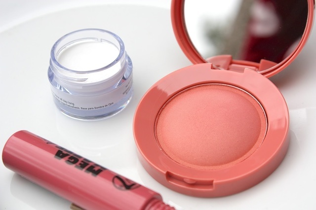 W7 Candy Blush