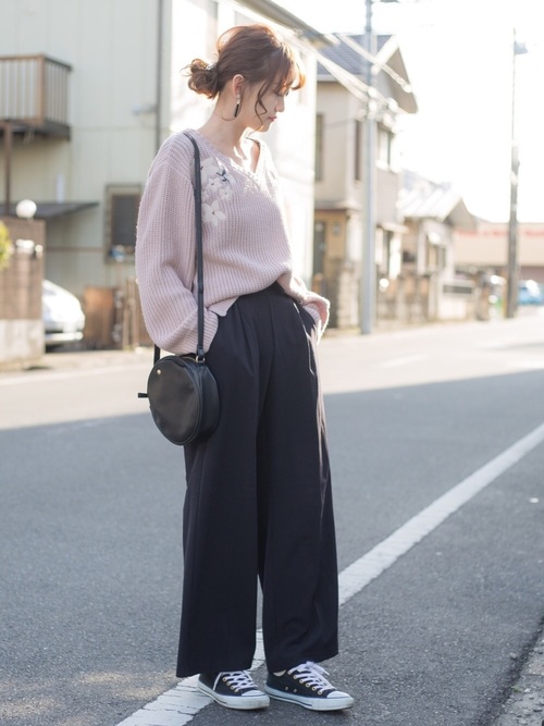 dark pink trouser with blouse