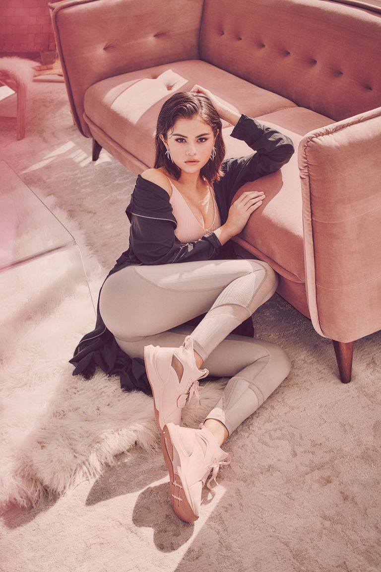 Selena gomez puma en pointe discount