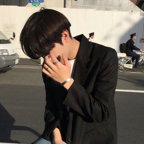 30 ไอเดียถ่ายรูปแฟนแบบโอปป้าเกาหลี เท่ๆ มีสไตล์ – AKERU 30 ไอเดียถ่ายรูปแฟนแบบโอปป้าเกาหลี เท่ๆ มีสไตล์ – Akeru