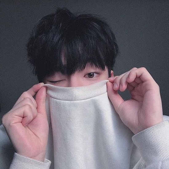 30 ไอเดียถ่ายรูปแฟนแบบโอปป้าเกาหลี เท่ๆ มีสไตล์ – AKERU 30 ไอเดียถ่ายรูปแฟนแบบโอปป้าเกาหลี เท่ๆ มีสไตล์ – Akeru