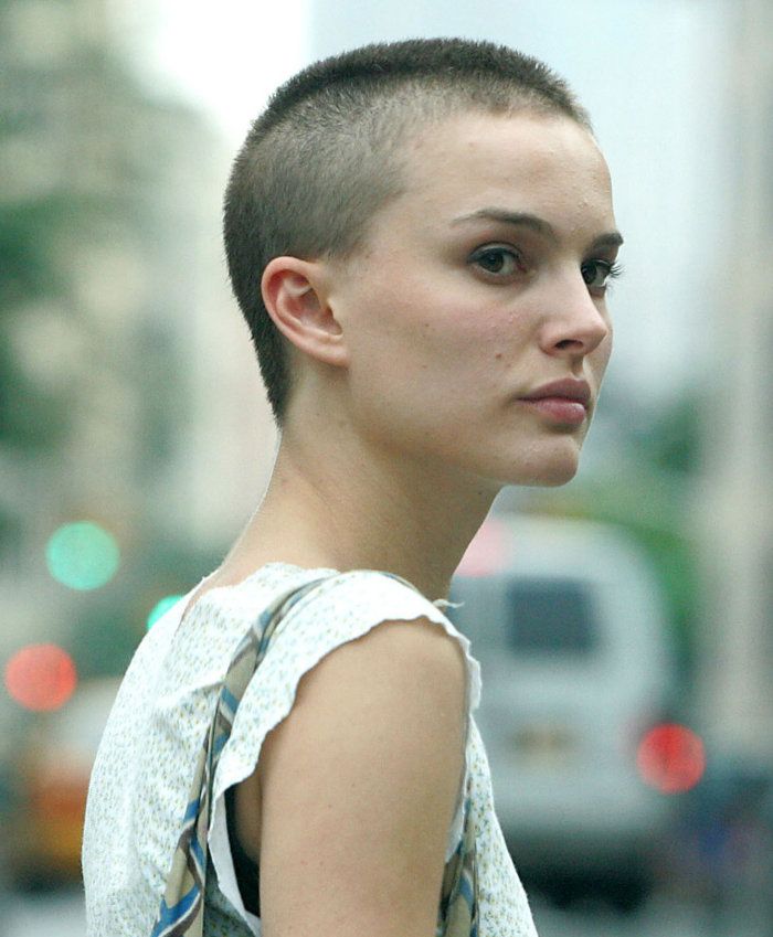 30 แฟชั่น 'Buzzcut' ทรงผมสกินเฮดสุดแนวสไตล์สาวมั่น – Akeru