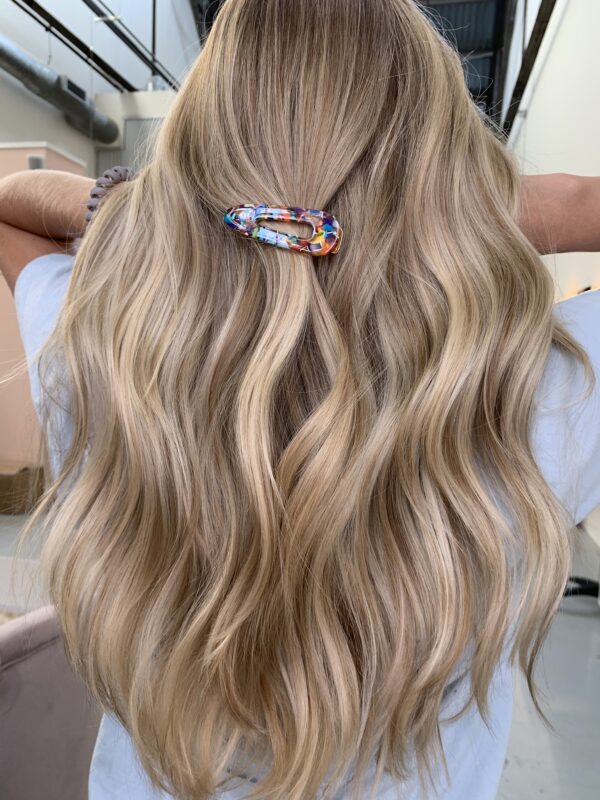 30 ไอเดียผมเฉดสีบลอนด์ เปลี่ยนลุคใหม่ สไตล์สาวคูลๆ – AKERU 30 ไอเดียผมเฉดสีบลอนด์ เปลี่ยนลุคใหม่ สไตล์สาวคูลๆ – Akeru