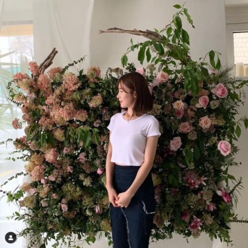 รายการ 104+ ภาพพื้นหลัง ถ่ายรูปกับกําแพง อาร์ตๆ ครบถ้วน