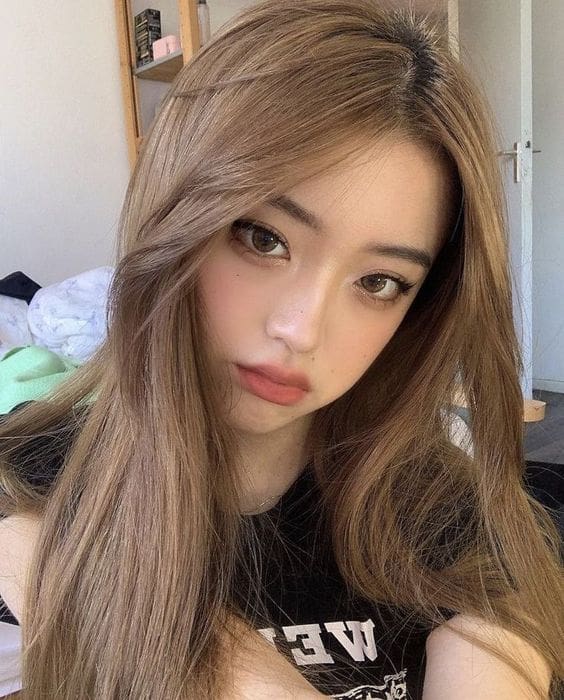 50 ไอเดียสีผมหน้าสว่างผิวสองสี เพิ่มออร่า หน้าไม่ดรอป ปี 2023 – AKERU 50 ไอเดียสีผมหน้าสว่างผิวสองสี เพิ่มออร่า หน้าไม่ดรอป ปี 2023 – Akeru